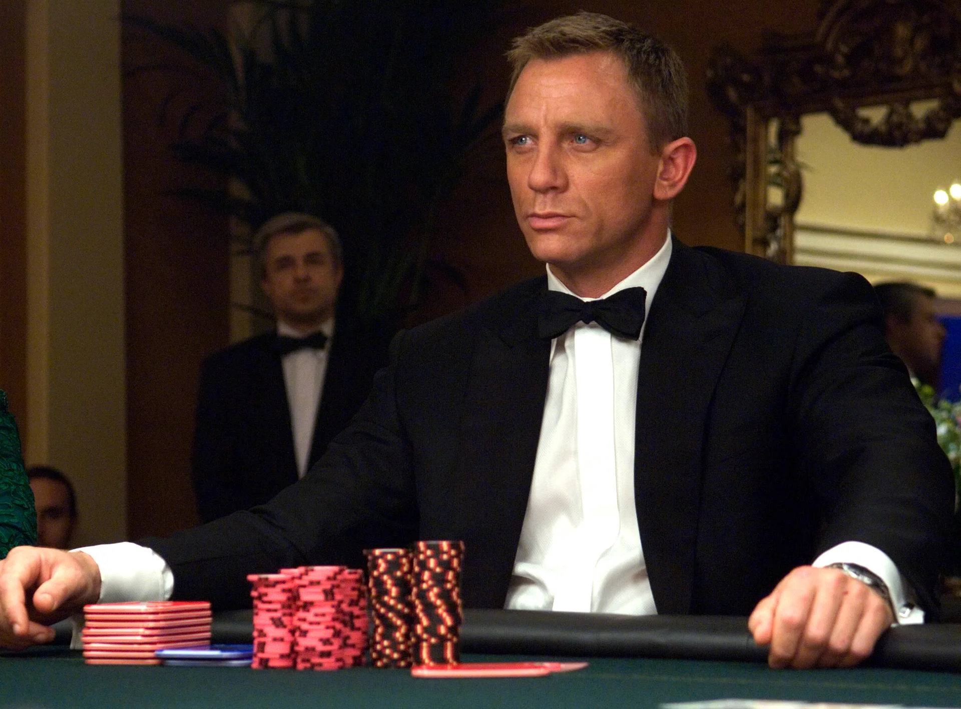 James Bond Slot Machine Game